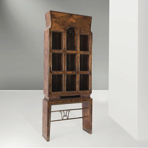 Cabinet in walnut veneer for Gabriele D'Annunzio's "Opera Omnia"